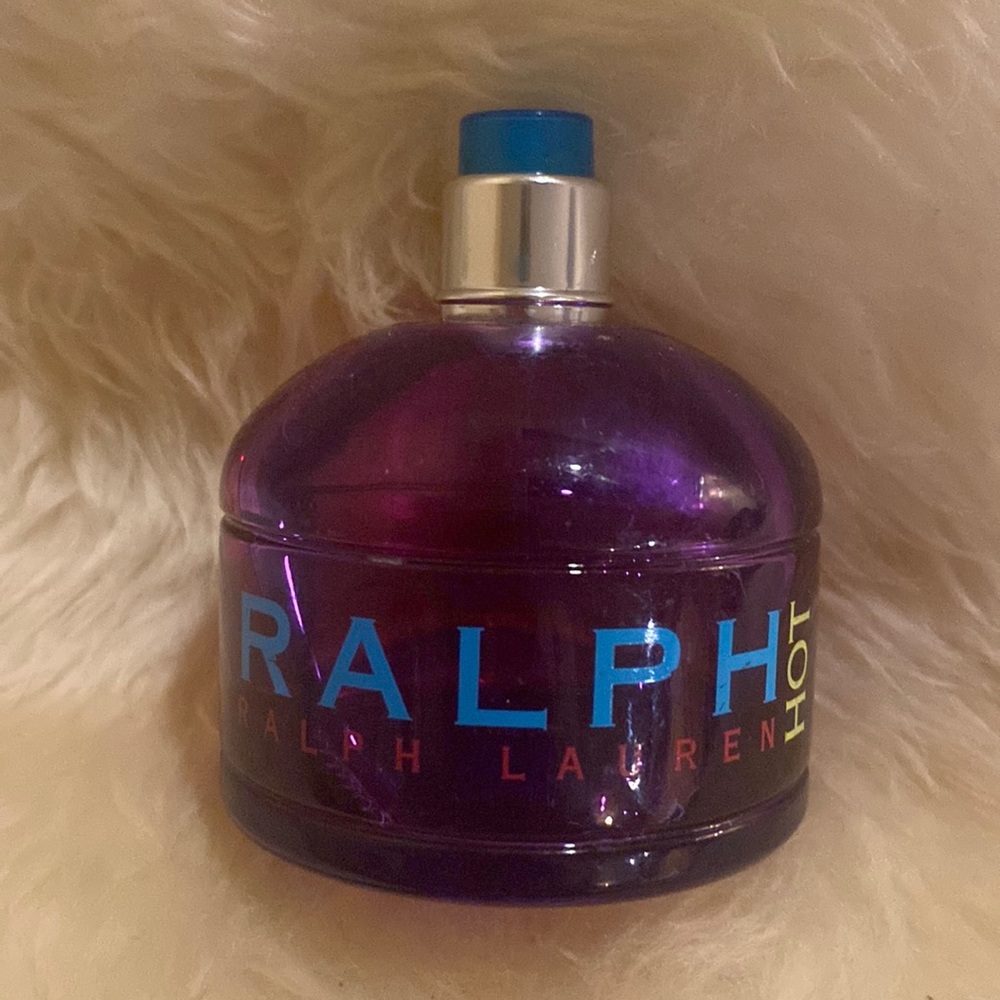 Discontinued Ralph Lauren Hot 3.4 bottle Authentic no box or top only sprayed